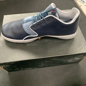 NWT Jordan Eclipse LTR